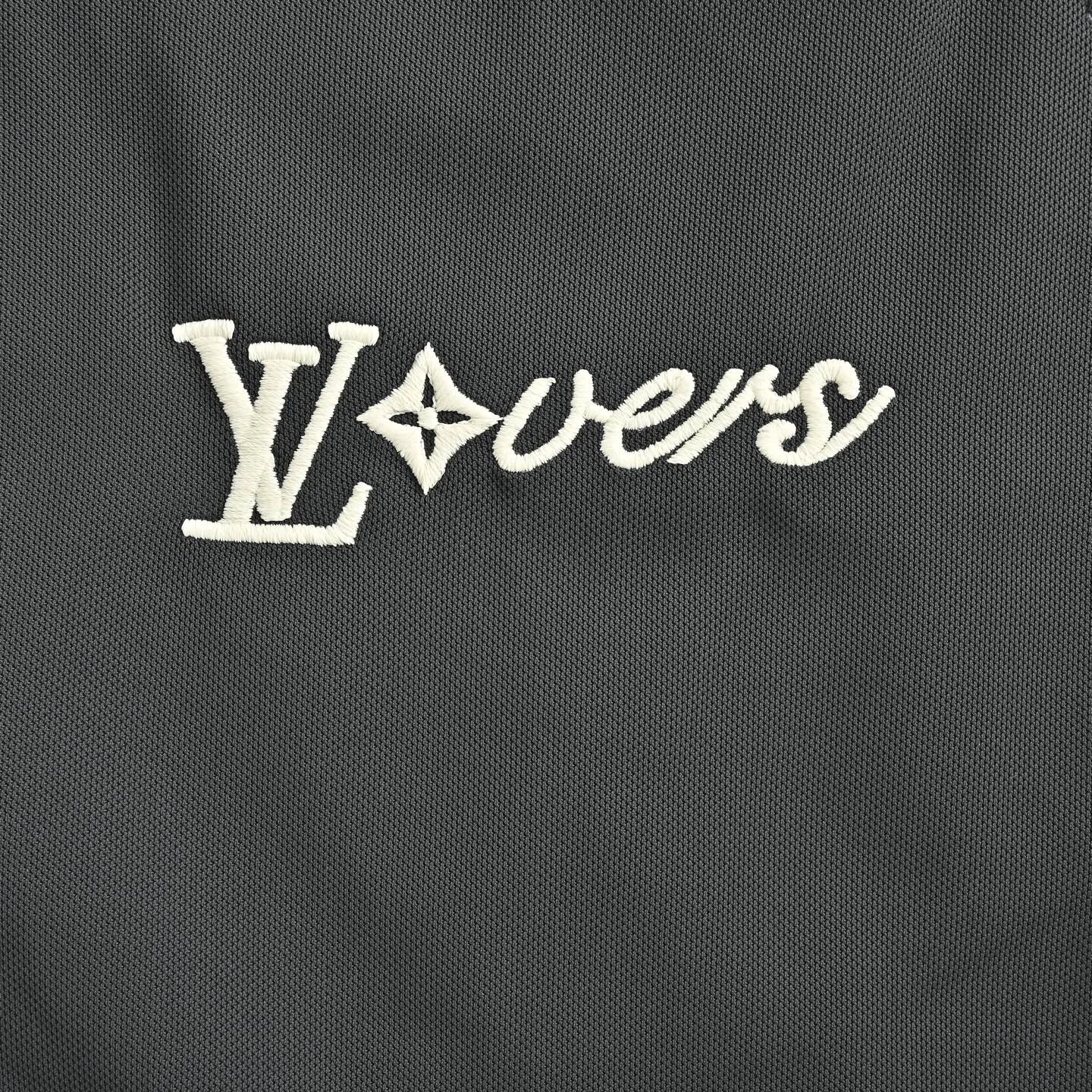Louis Vuitton/